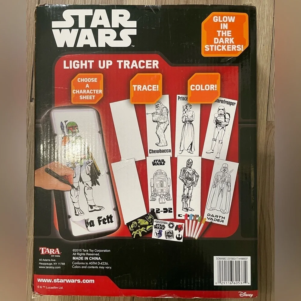 Disney Star Wars Light Up Tracer with Black and White Designs (NEW In Packaging)